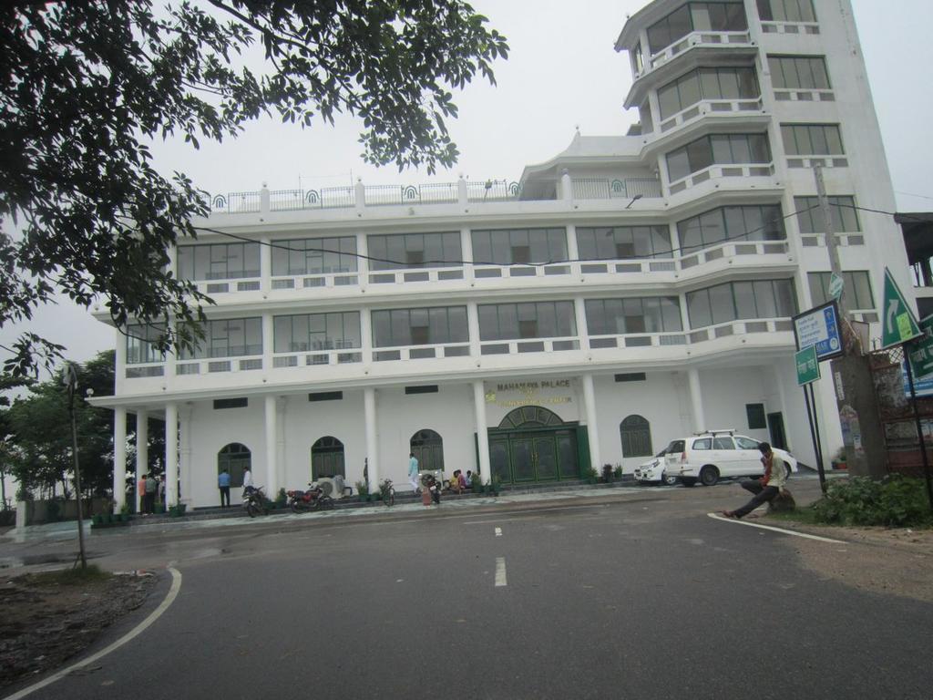 Mahamaya Palace Hotel & Conference Center Bodh Gaya Luaran gambar